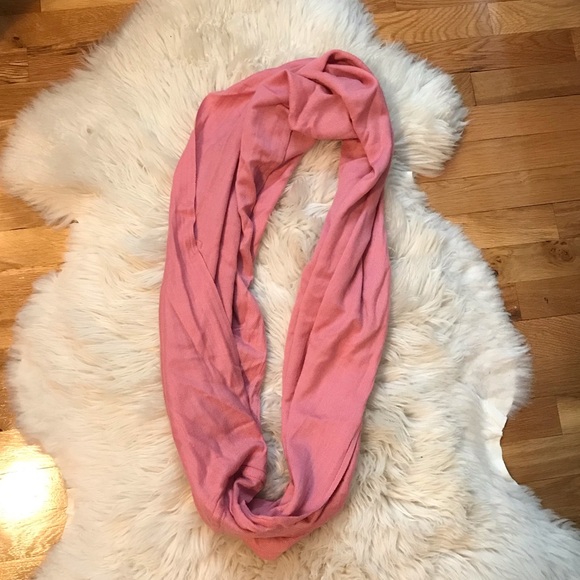 Set of 3 Scarves - Picture 5 of 6